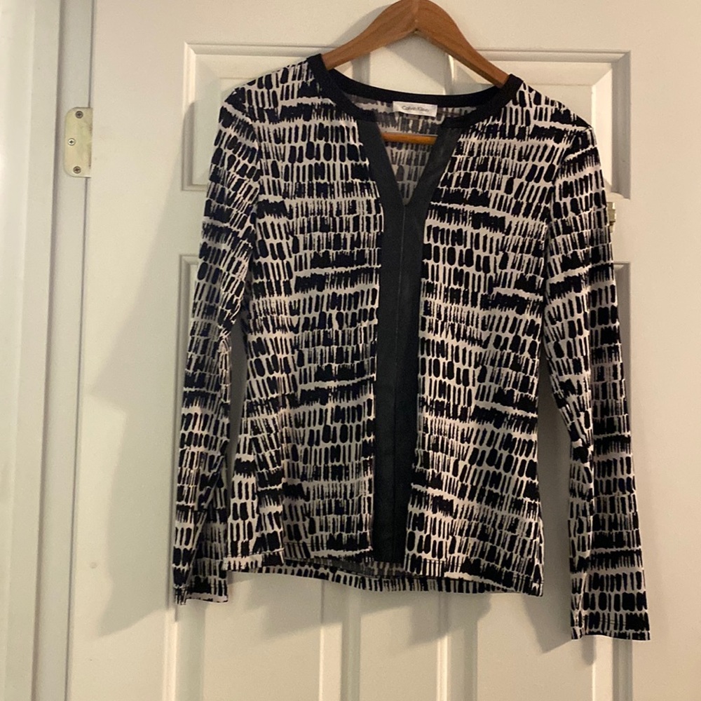 Black and white long sleeve blouse